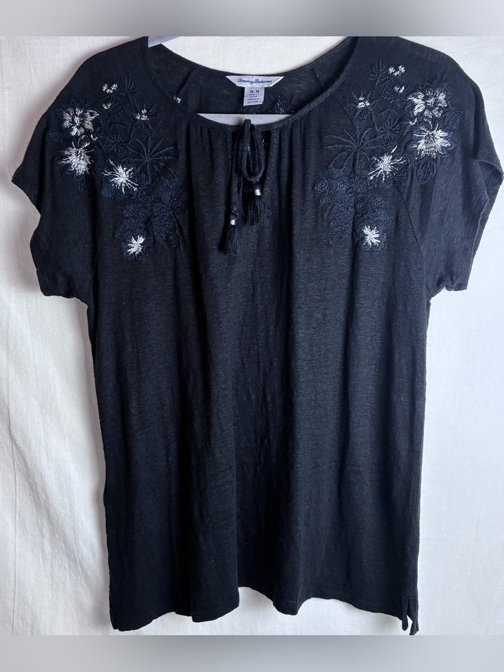 Tommy Bahama Womens Medium Black 100% Linen Embroidered Floral Tassel Top Shirt